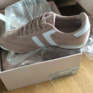 JustFab: Sneakers, Karla, BLUSH, size 9